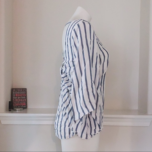 DREW Anthropologie Top w/Bow at Back in White/Denim Size S New w/Tag Retail $166 - Picture 8 of 12